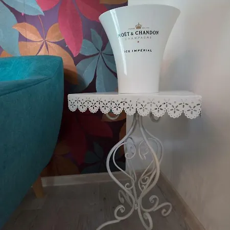 Queen Βουκουρέστι